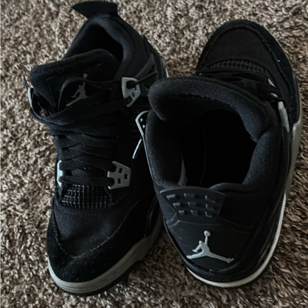 Jordan Kids Black and Gray Sneakers